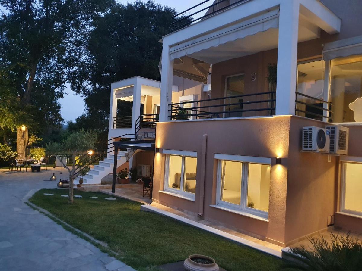 Dioni Luxury House Villa Nea Iraklitsa Bagian luar foto