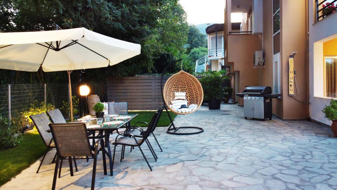 Dioni Luxury House Villa Nea Iraklitsa Bagian luar foto
